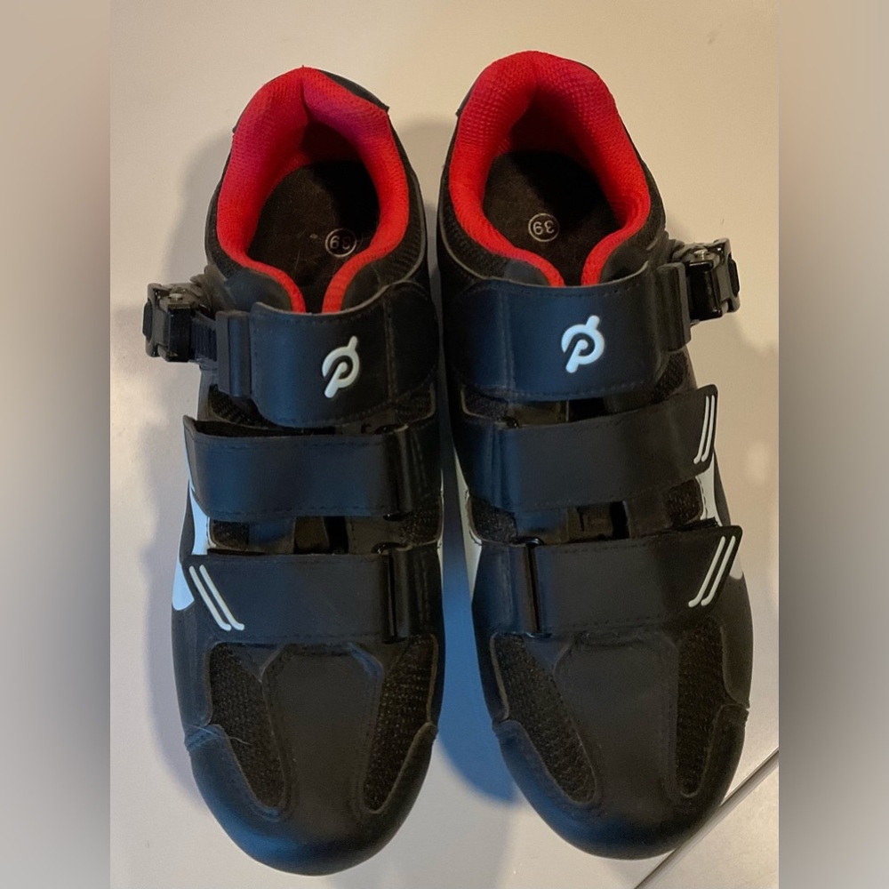 PELOTON CYCLING SHOES